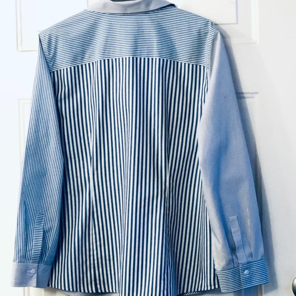 NEW Chico's No-Iron Womens Sz 3 (XL) Blouse Shirt Long Sleeve Blue/White Striped - Picture 6 of 10